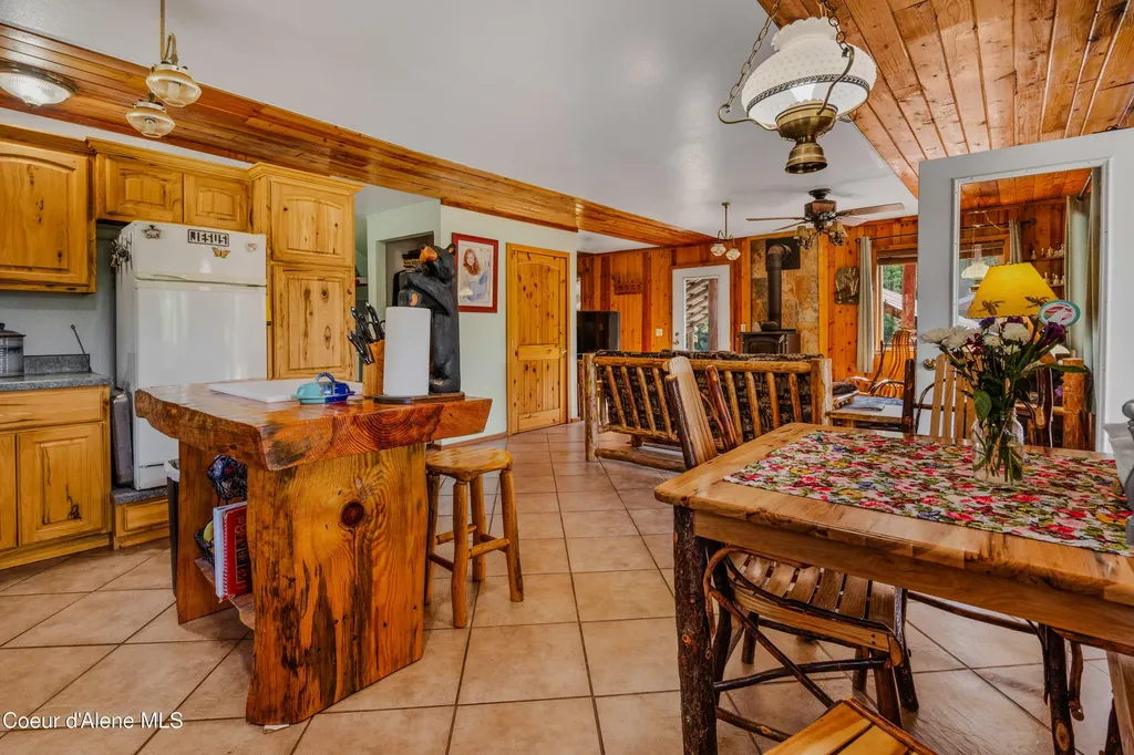 1202 Porkchop Road Moyie Springs ID 83845
