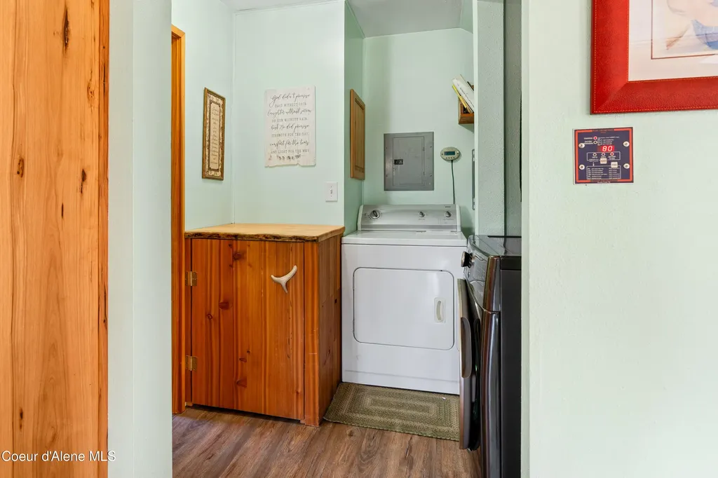 1202 Porkchop Road Moyie Springs ID 83845