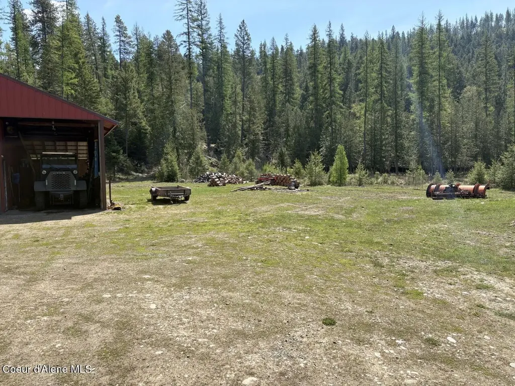 1202 Porkchop Road Moyie Springs ID 83845