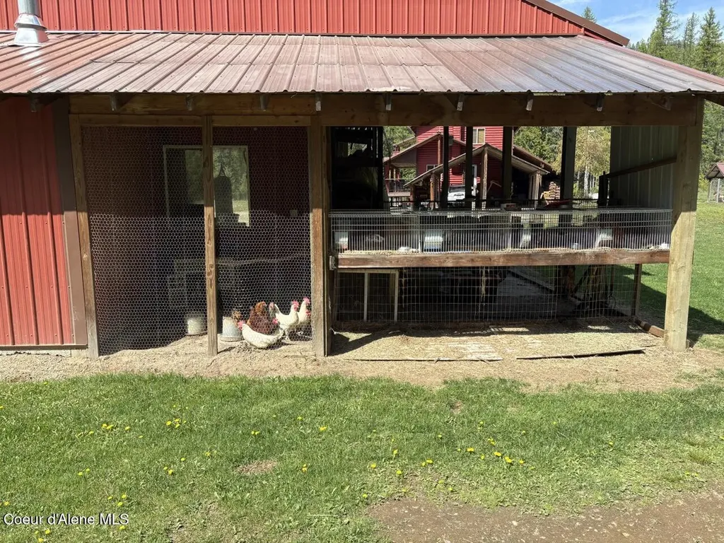 1202 Porkchop Road Moyie Springs ID 83845