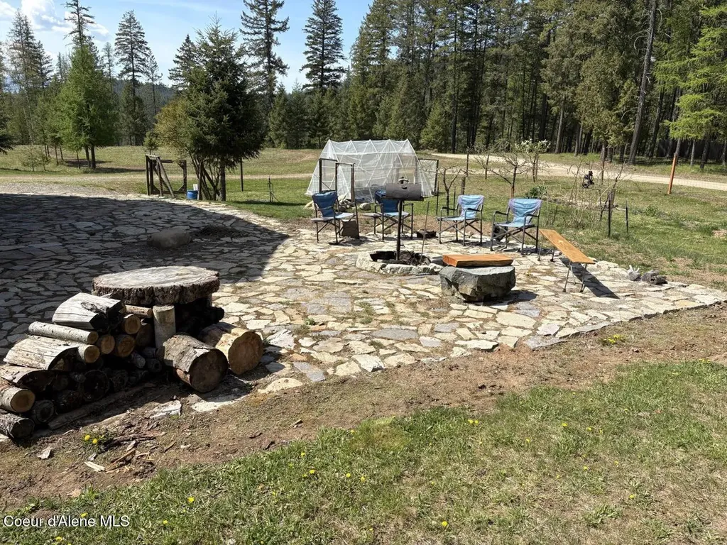1202 Porkchop Road Moyie Springs ID 83845