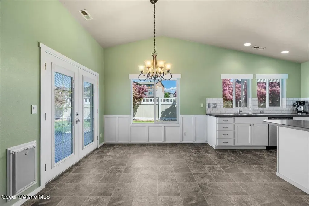 2516 N Reddington Way Post Falls ID 83854