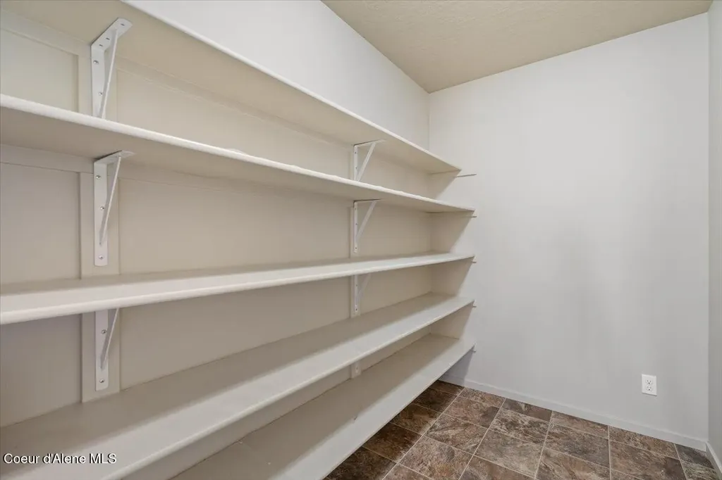 2516 N Reddington Way Post Falls ID 83854