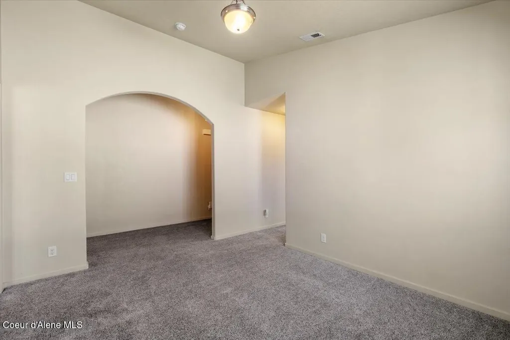 2516 N Reddington Way Post Falls ID 83854