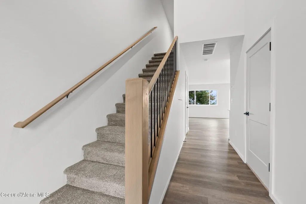 9848 N Laylin Circle Hayden ID 83835