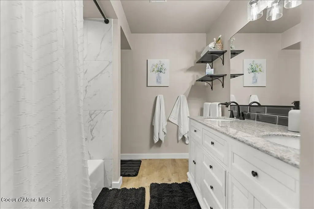5276 W Racquet Road Rathdrum ID 83858