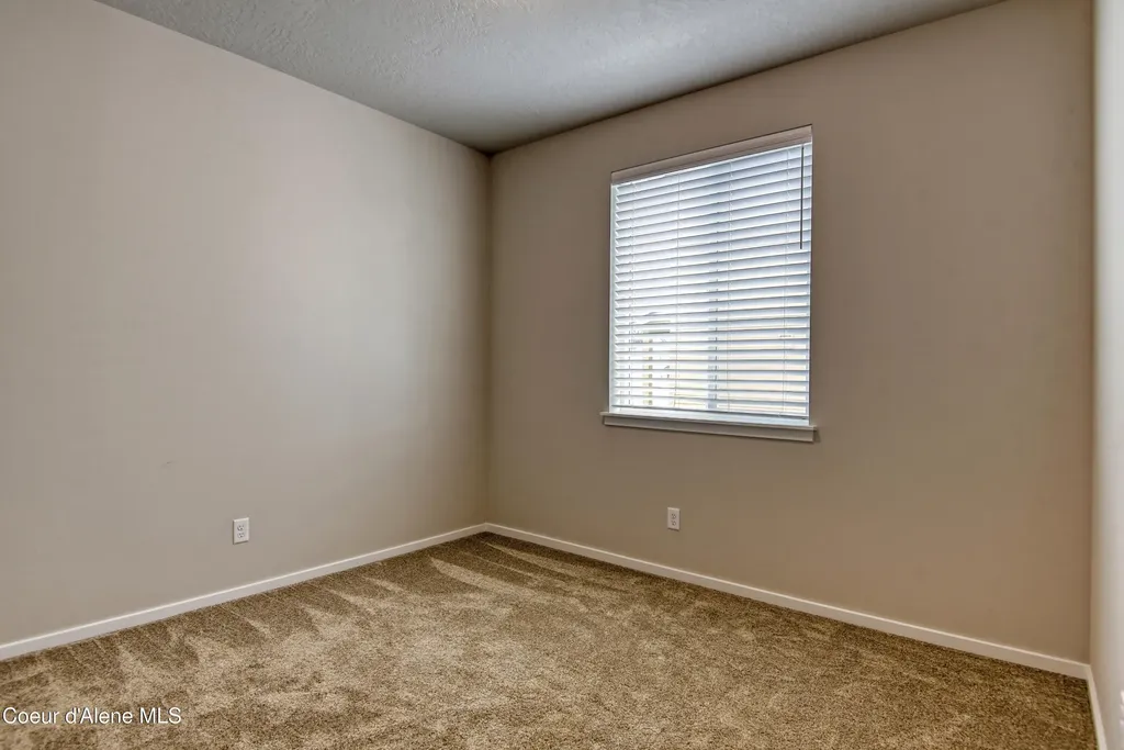 3098 N Marni Road Post Falls ID 83854