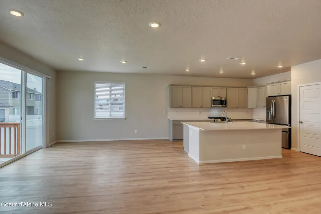 3098 N Marni Road Post Falls ID 83854