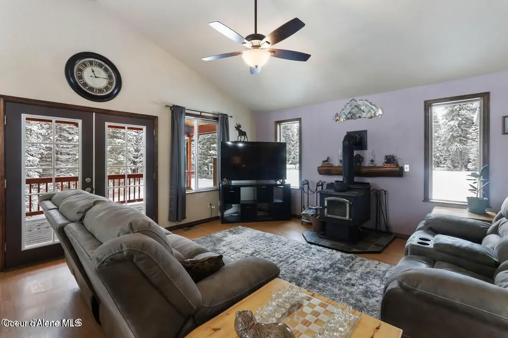 4058 W Seasons Road Rathdrum ID 83858