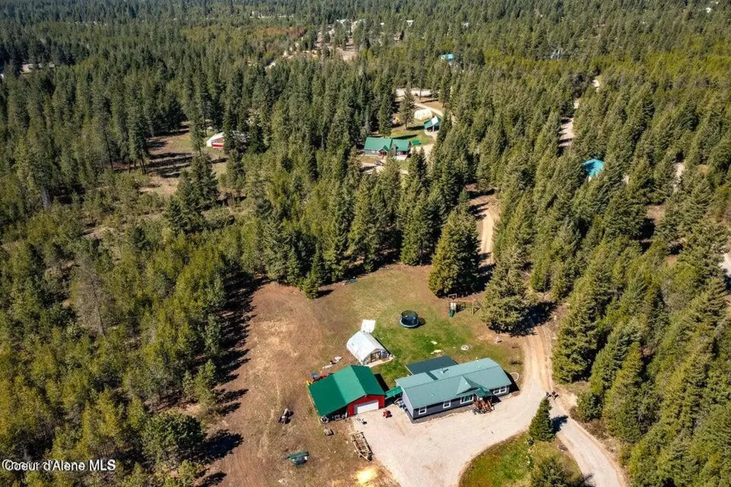 4058 W Seasons Road Rathdrum ID 83858