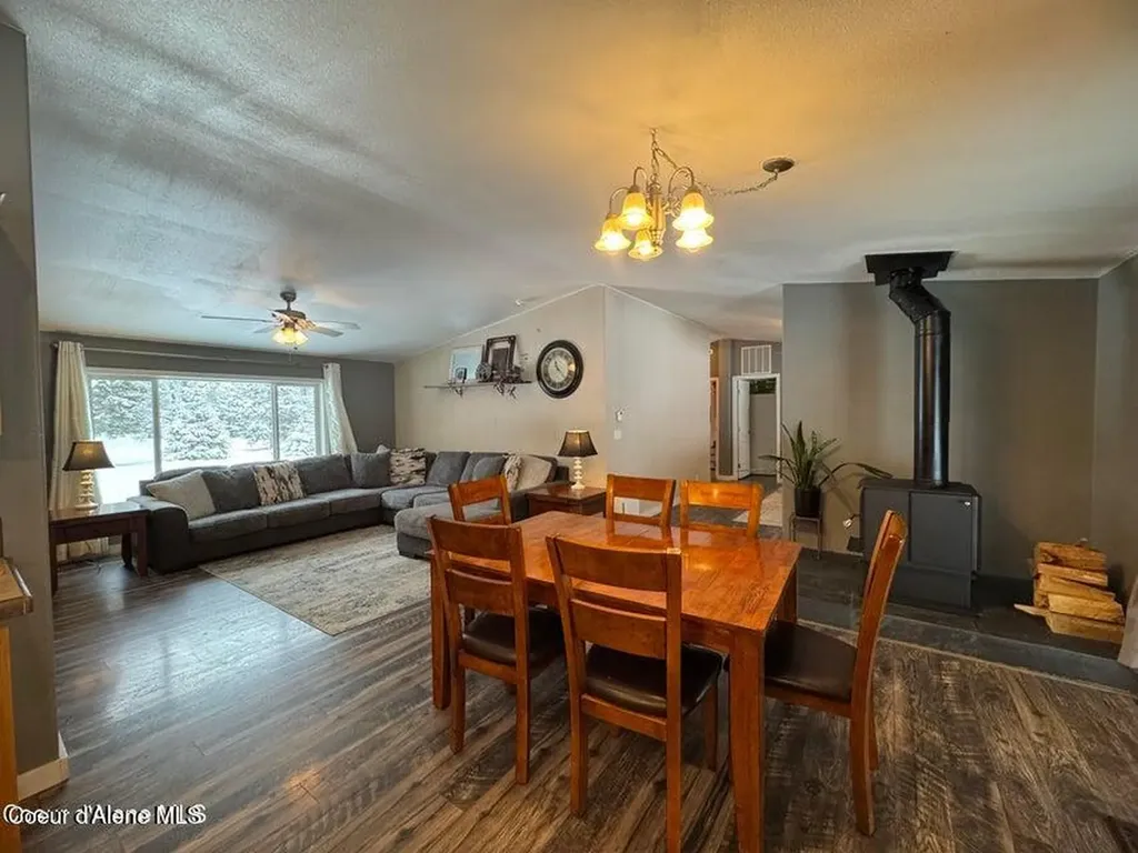 4058 W Seasons Road Rathdrum ID 83858