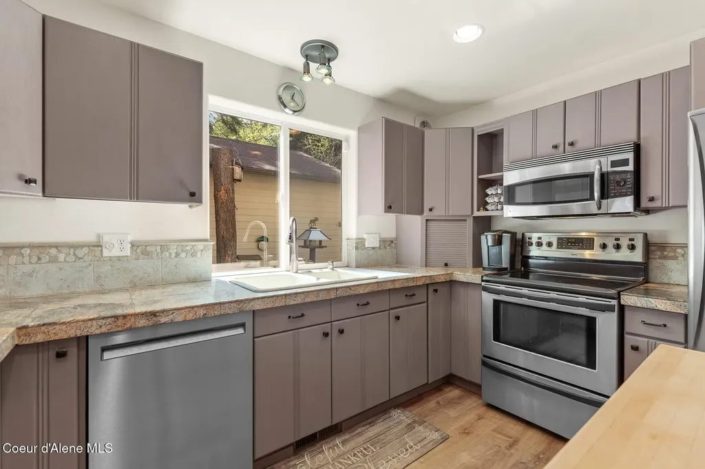 15796 N Shenandoah Drive Hayden ID 83835