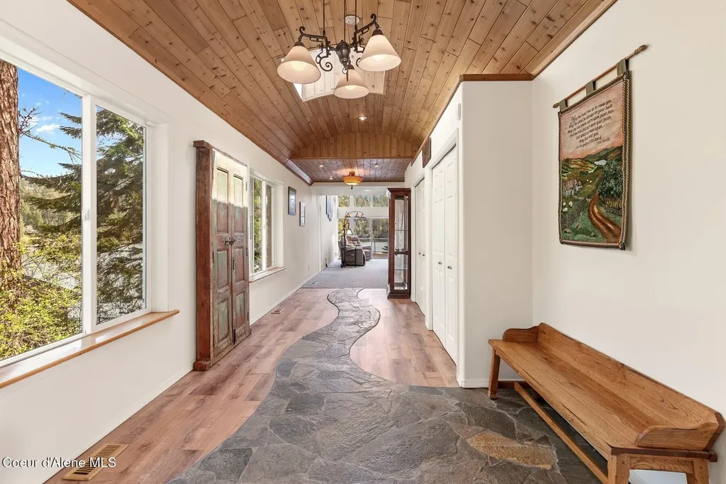 15796 N Shenandoah Drive Hayden ID 83835