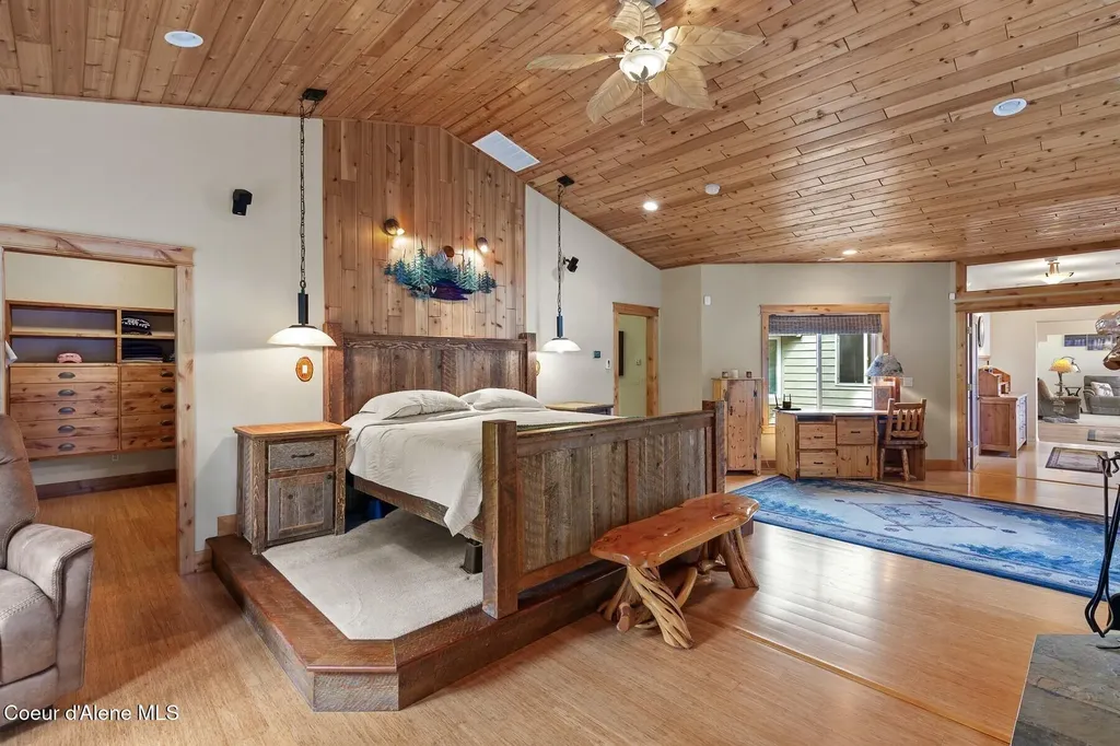 15796 N Shenandoah Drive Hayden ID 83835