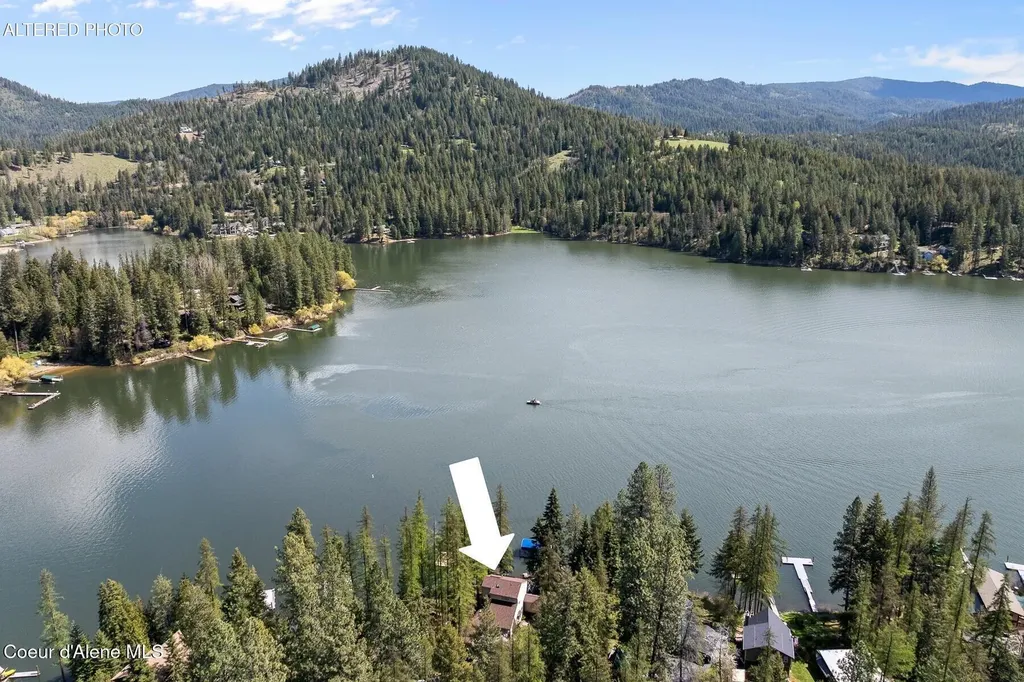 15796 N Shenandoah Drive Hayden ID 83835
