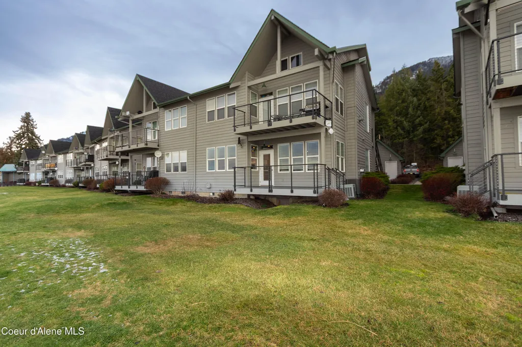46700 Highway 200 Hope ID 83836