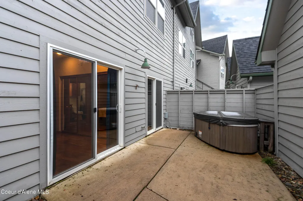 46700 Highway 200 Hope ID 83836