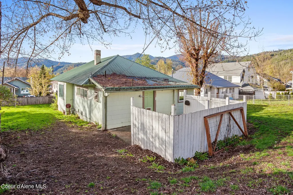 121 Kellogg Avenue Kellogg ID 83837