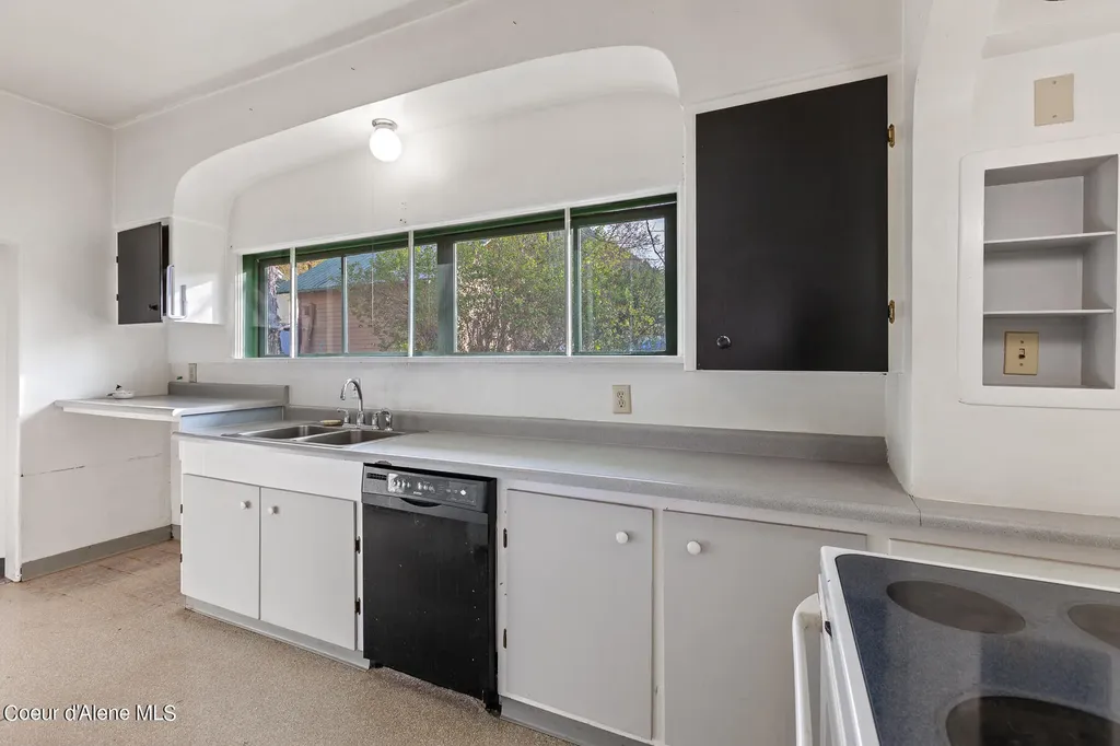 121 Kellogg Avenue Kellogg ID 83837