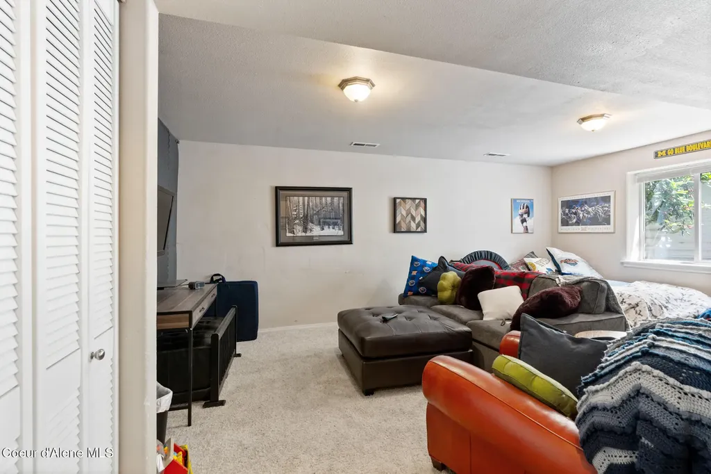 315 E Titanium Court Post Falls ID 83854