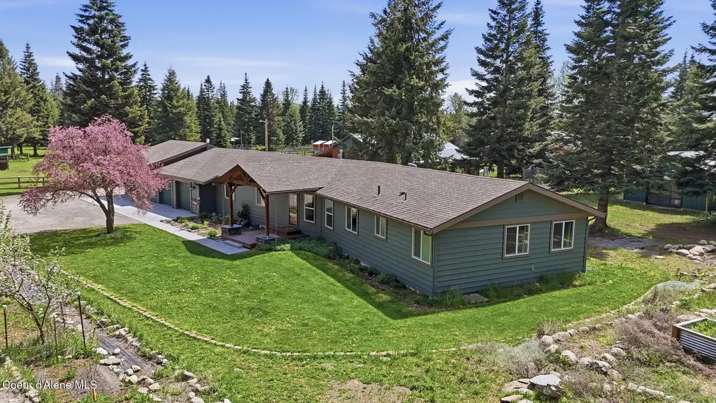 21381 N Thatcher Court Rathdrum ID 83858