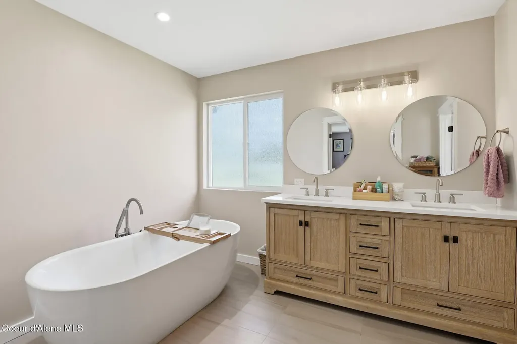 21381 N Thatcher Court Rathdrum ID 83858