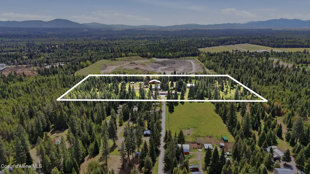 21381 N Thatcher Court Rathdrum ID 83858