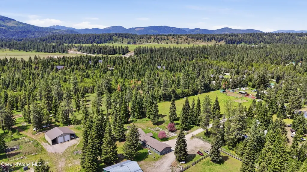 21381 N Thatcher Court Rathdrum ID 83858