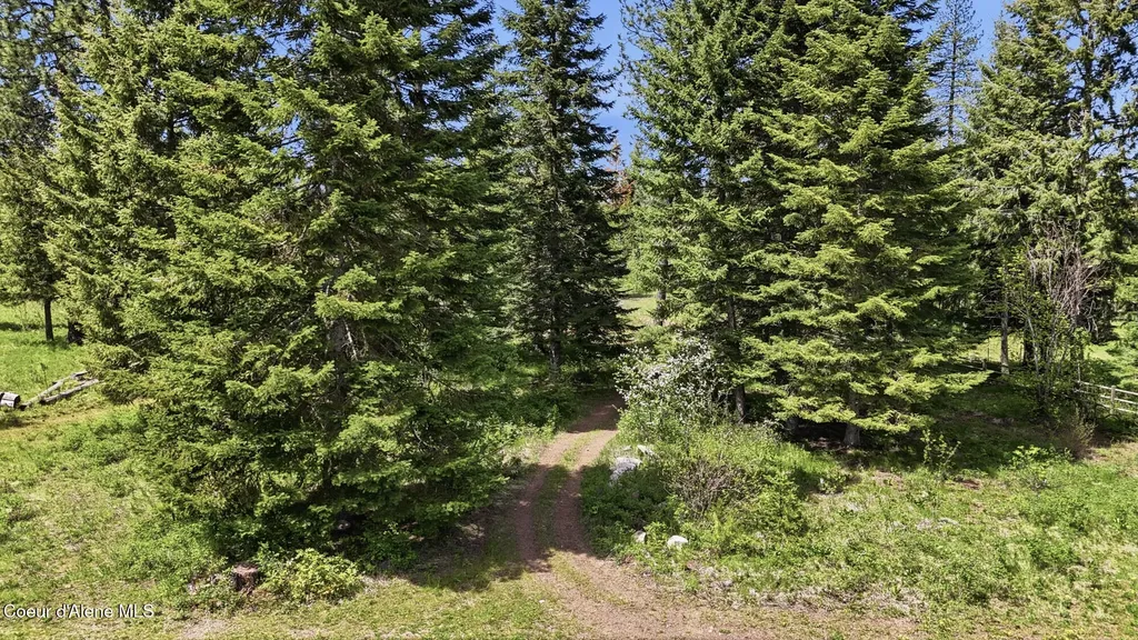 21381 N Thatcher Court Rathdrum ID 83858