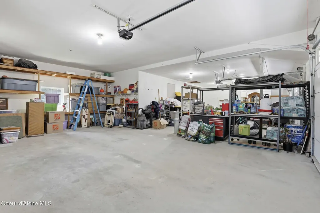 21381 N Thatcher Court Rathdrum ID 83858