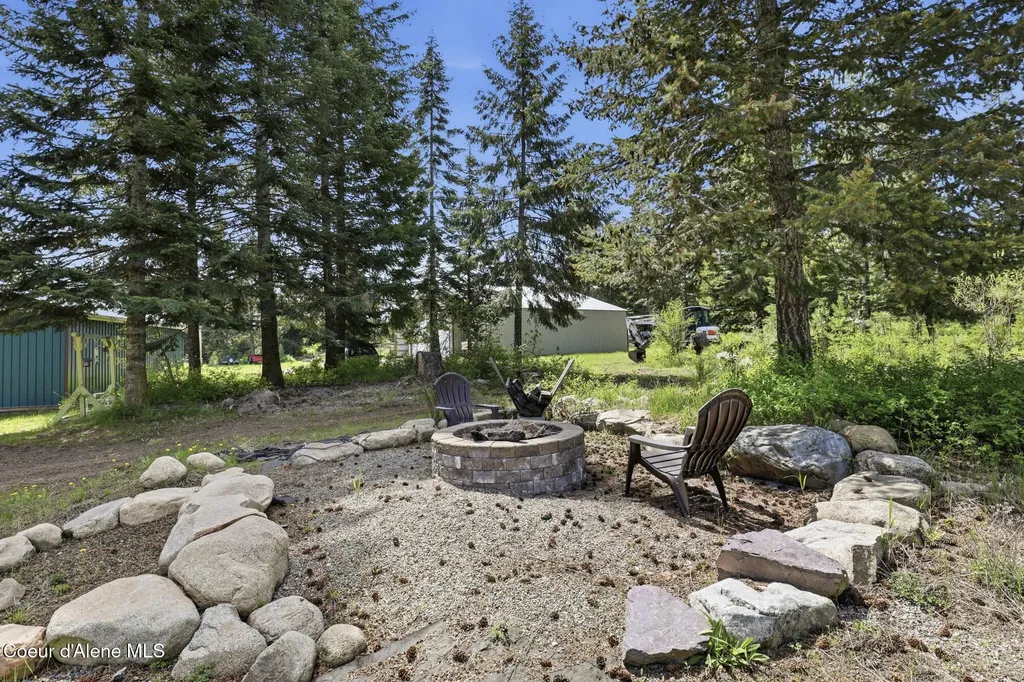 21381 N Thatcher Court Rathdrum ID 83858