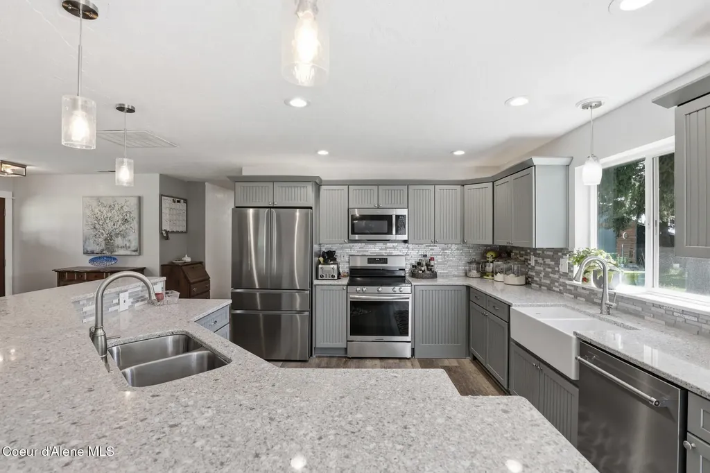 21381 N Thatcher Court Rathdrum ID 83858
