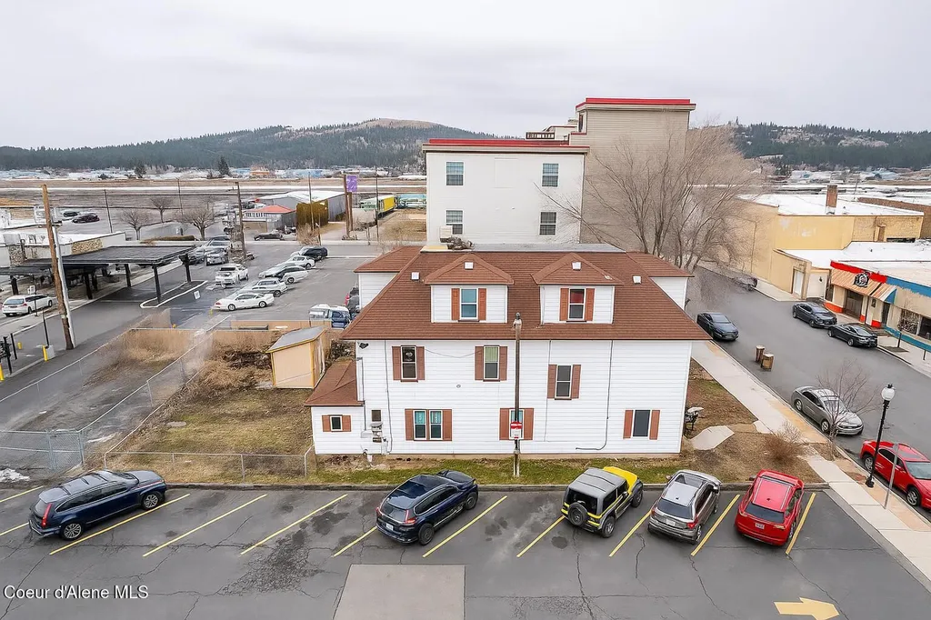 3011 E Queen Avenue Spokane WA 99217