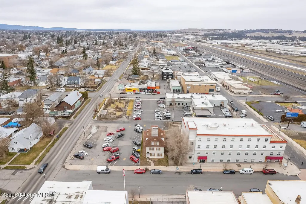 3011 E Queen Avenue Spokane WA 99217