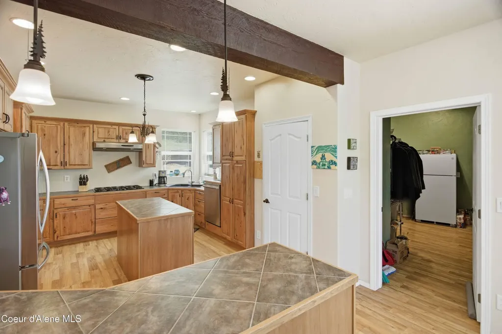 40 Sadie Lane Careywood ID 83809