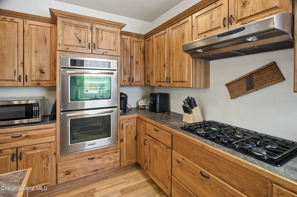 40 Sadie Lane Careywood ID 83809