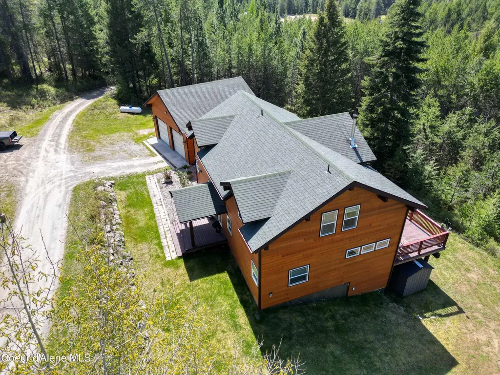 40 Sadie Lane Careywood ID 83809