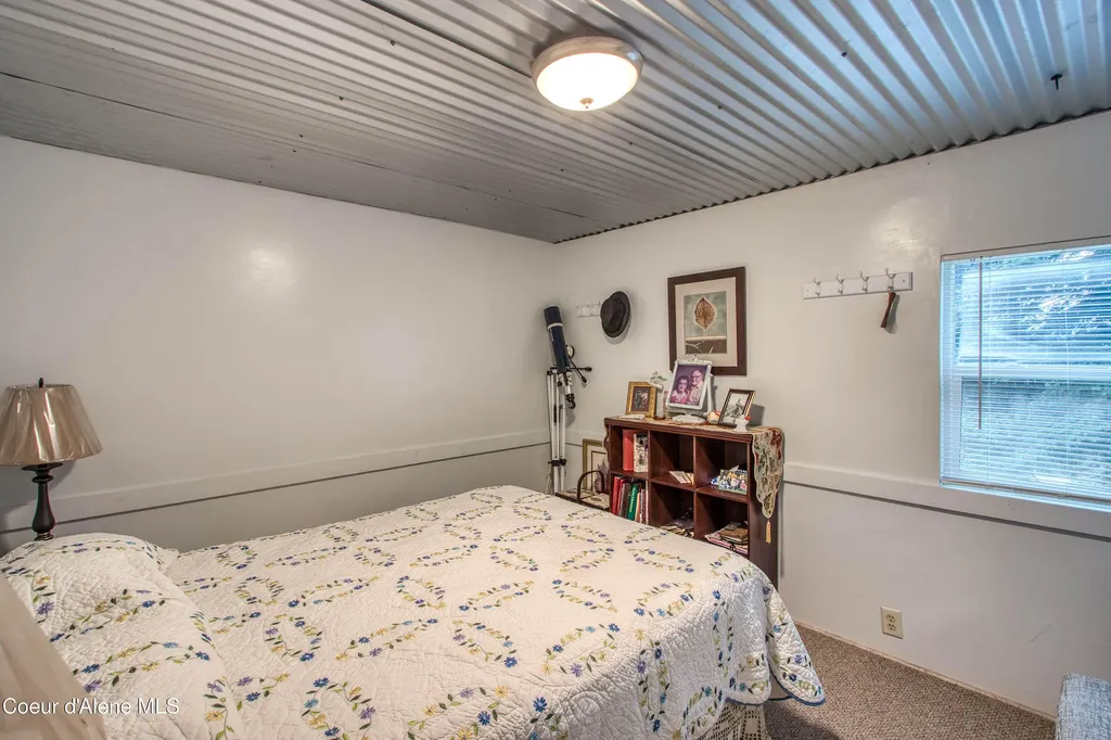 1464 Hulett Hill Drive Sandpoint ID 83864