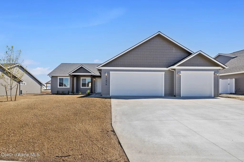 11651 N Simmons Lane Rathdrum ID 83858