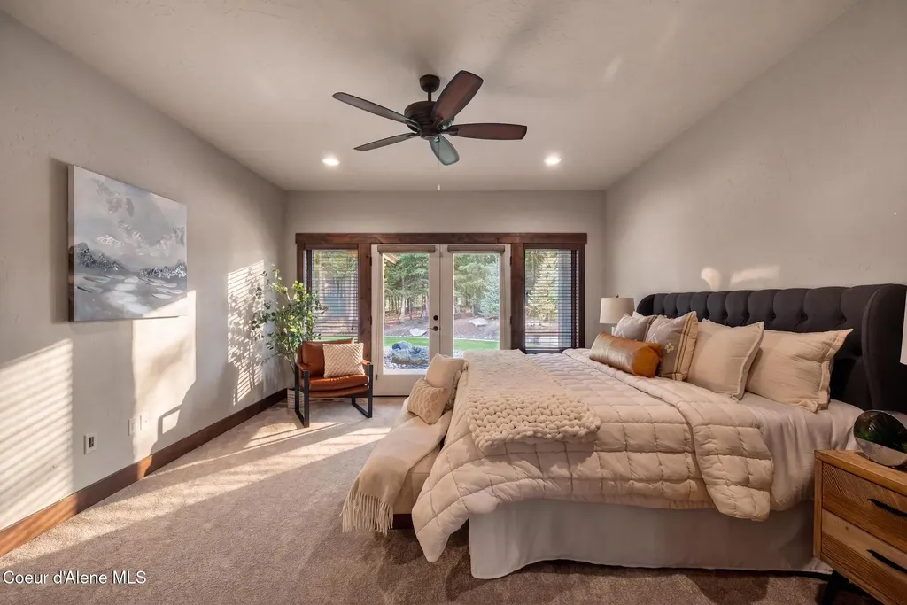 11514 N Blue Jay Loop Hayden ID 83835