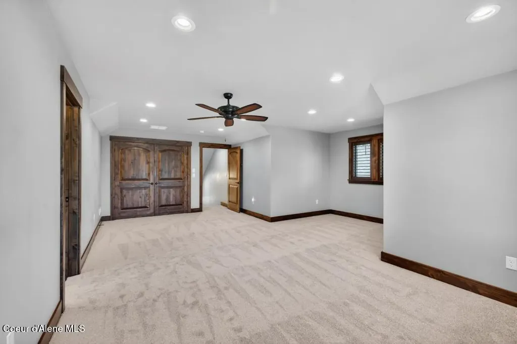 11514 N Blue Jay Loop Hayden ID 83835