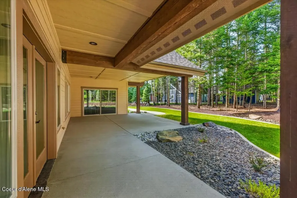 11514 N Blue Jay Loop Hayden ID 83835