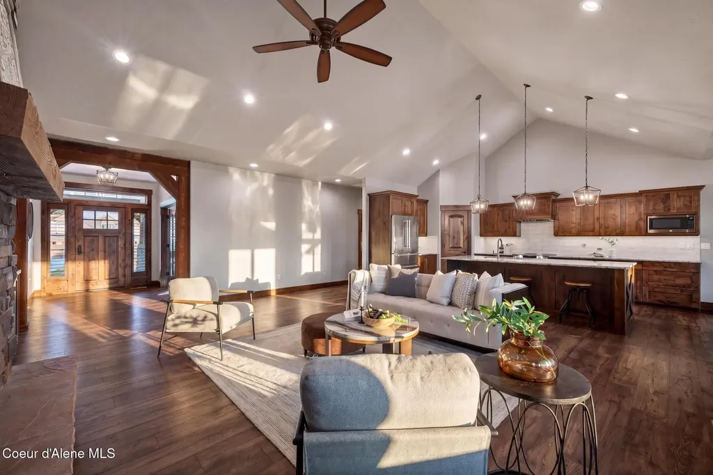 11514 N Blue Jay Loop Hayden ID 83835