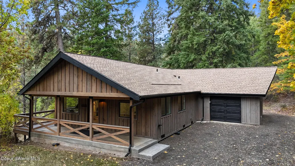 42820 S Highway 97 Harrison ID 83833