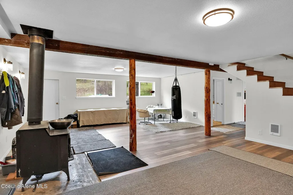 6420 Hells Gulch Road St. Maries ID 83861