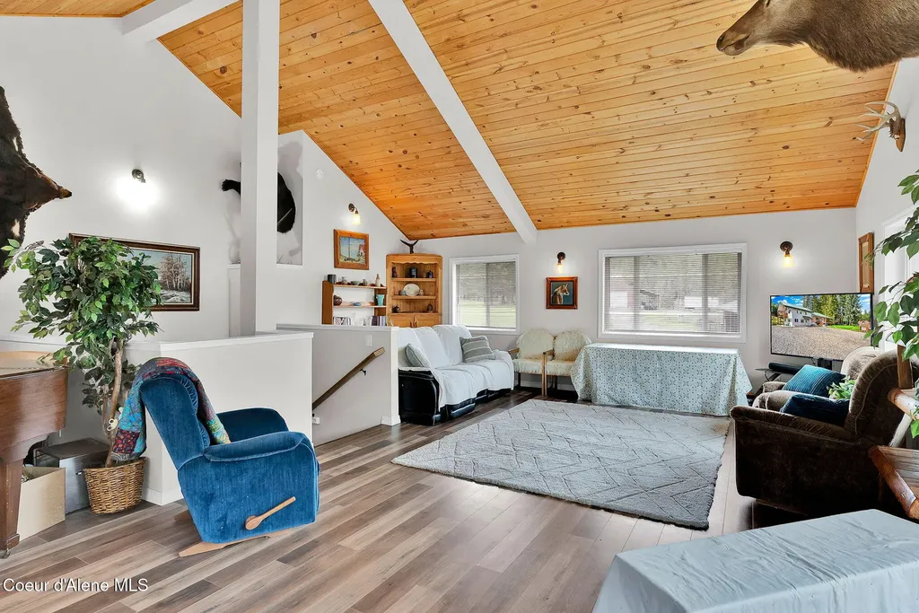 6420 Hells Gulch Road St. Maries ID 83861