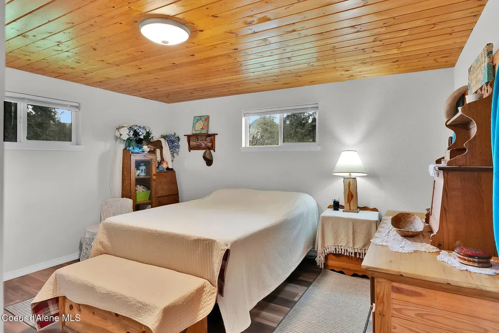 6420 Hells Gulch Road St. Maries ID 83861