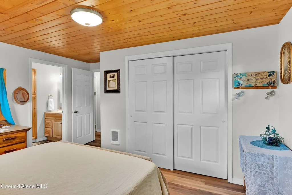 6420 Hells Gulch Road St. Maries ID 83861