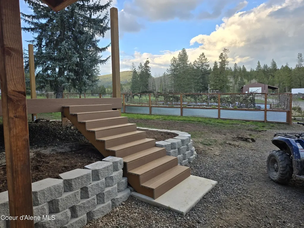 6420 Hells Gulch Road St. Maries ID 83861