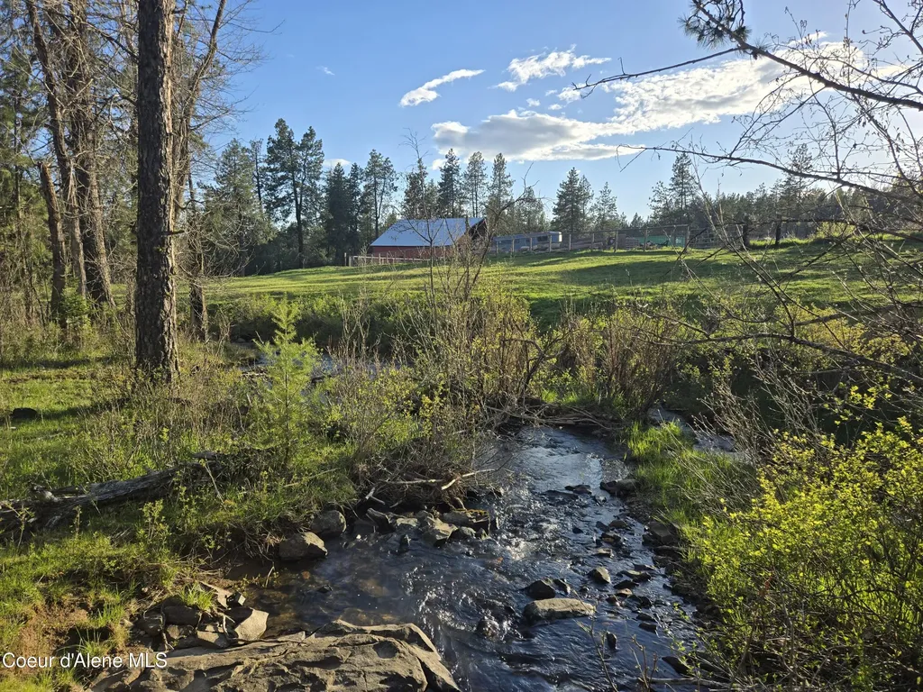 6420 Hells Gulch Road St. Maries ID 83861